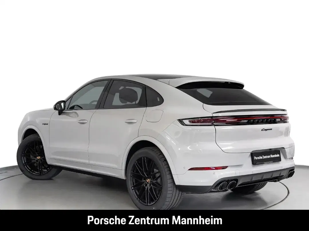 Porsche Cayenne - Thumbnail 3