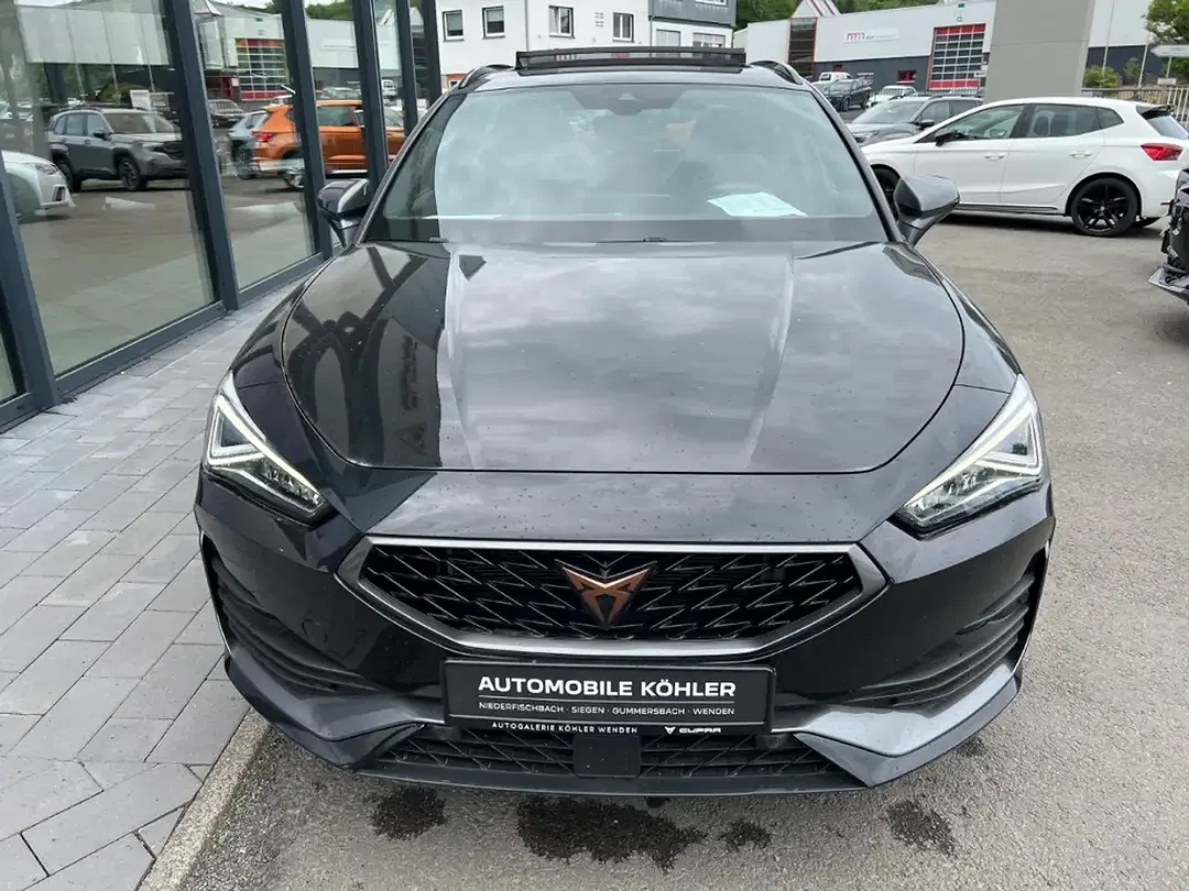 CUPRA Leon - Thumbnail 2