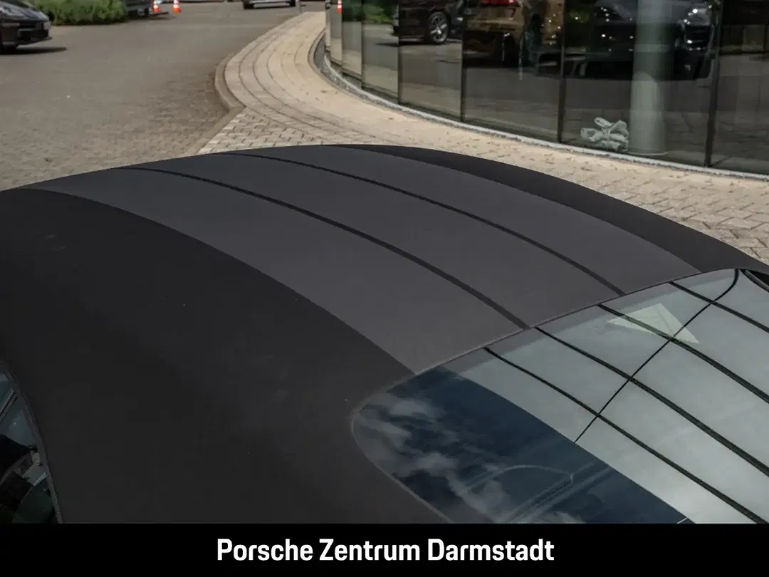Porsche 992 - Thumbnail 10