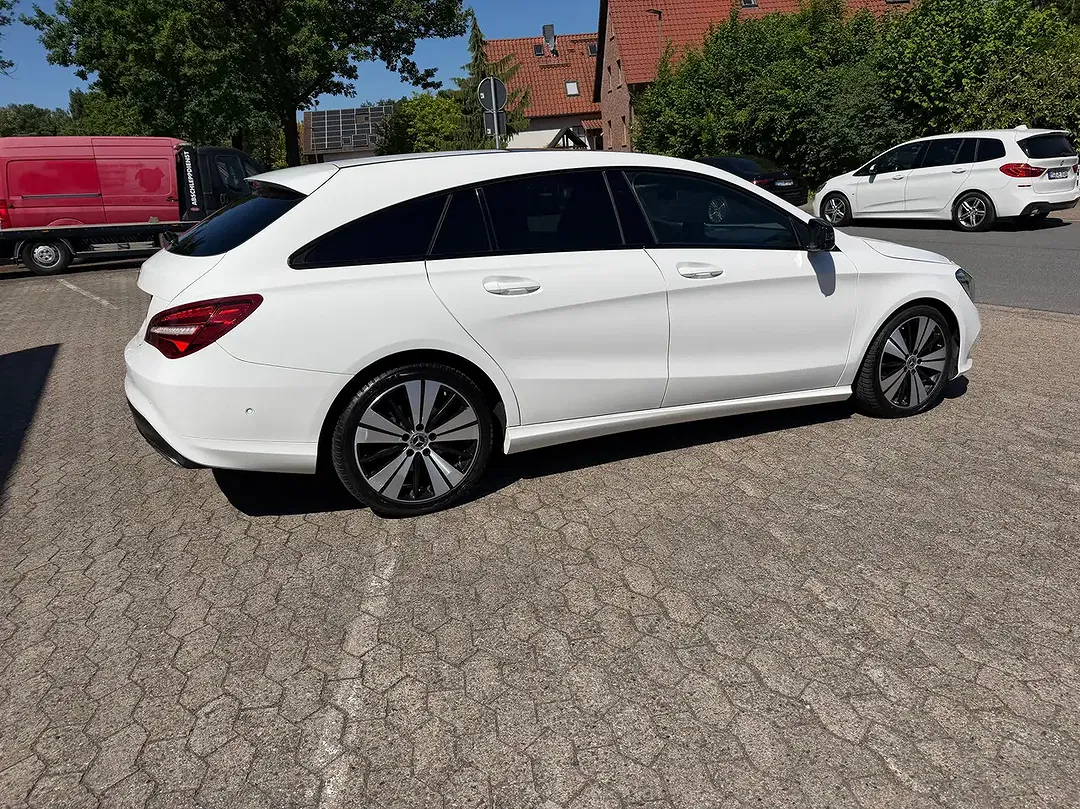 Mercedes-Benz CLA 200 - Thumbnail 7