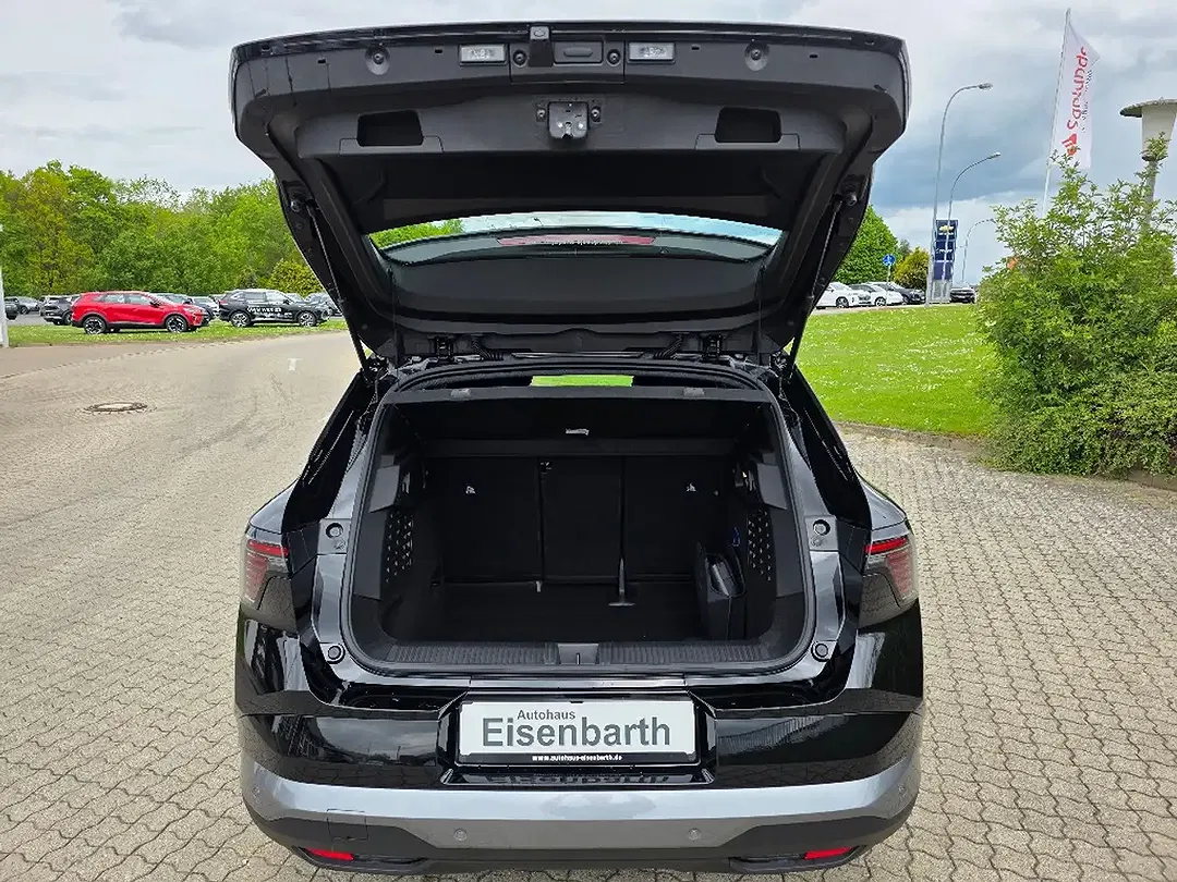 Mitsubishi Eclipse Cross - Thumbnail 5