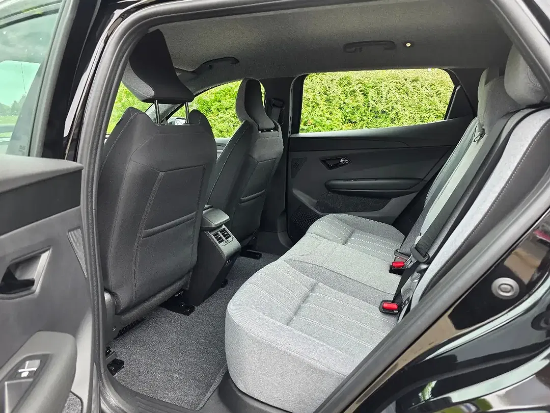 Mitsubishi Eclipse Cross - Thumbnail 9