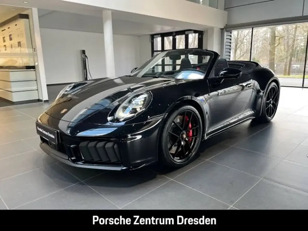 Porsche 992 - Thumbnail 12