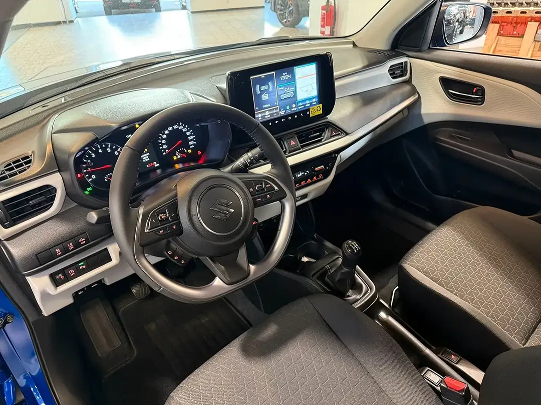 Suzuki Swift - Thumbnail 14