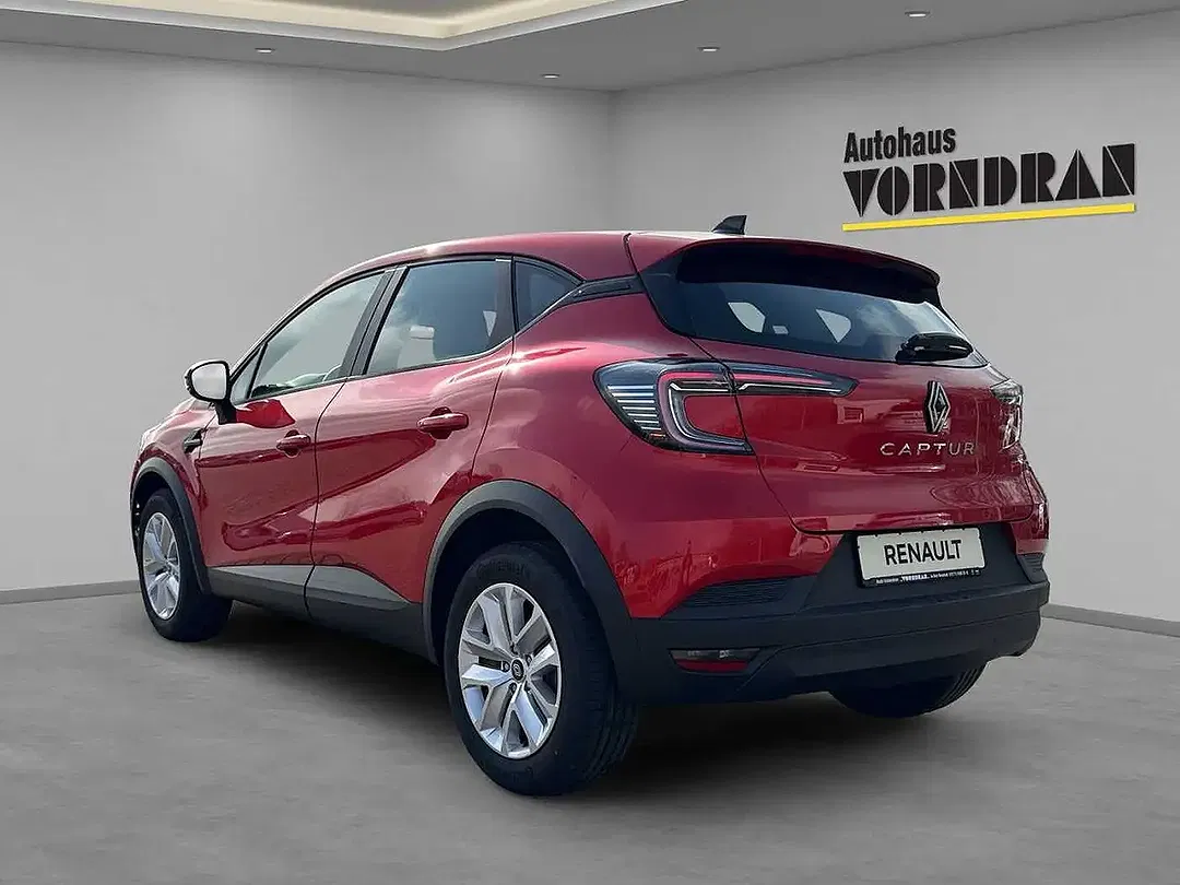 Renault Captur - Thumbnail 4