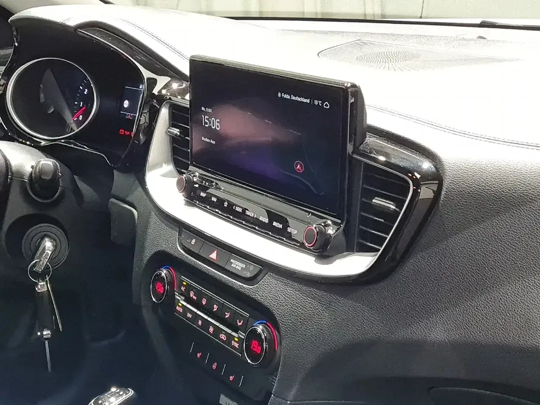 Kia XCeed - Thumbnail 6