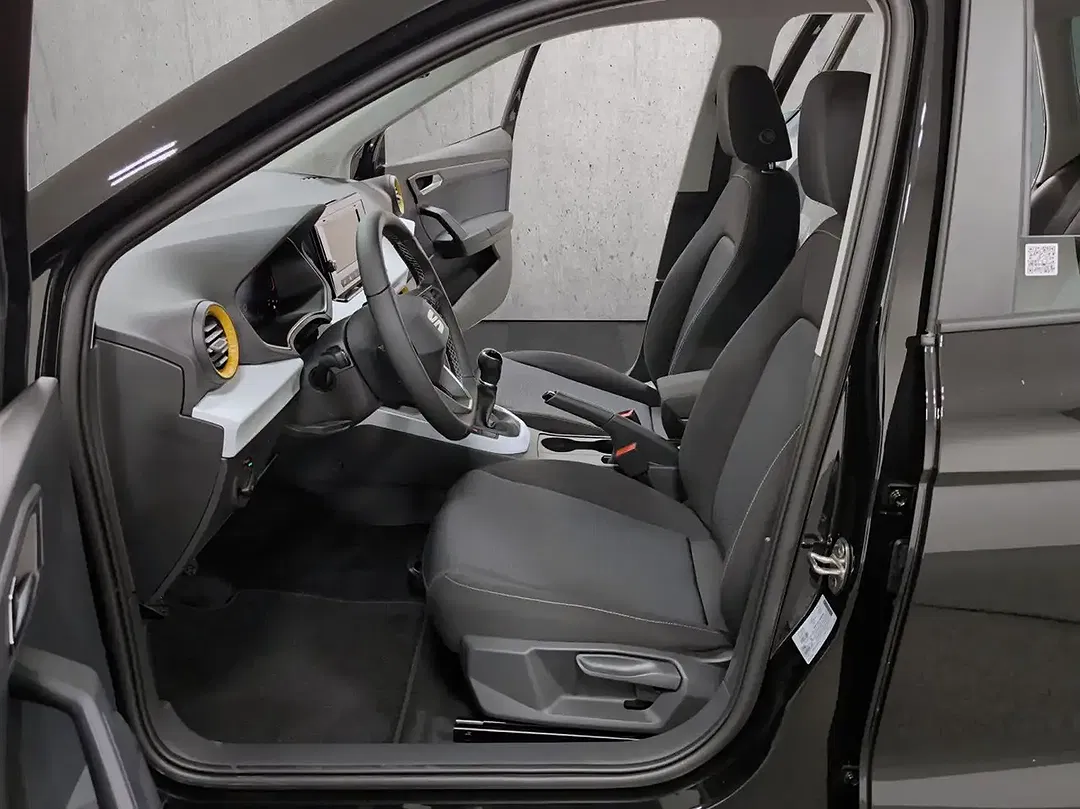 SEAT Arona - Thumbnail 10