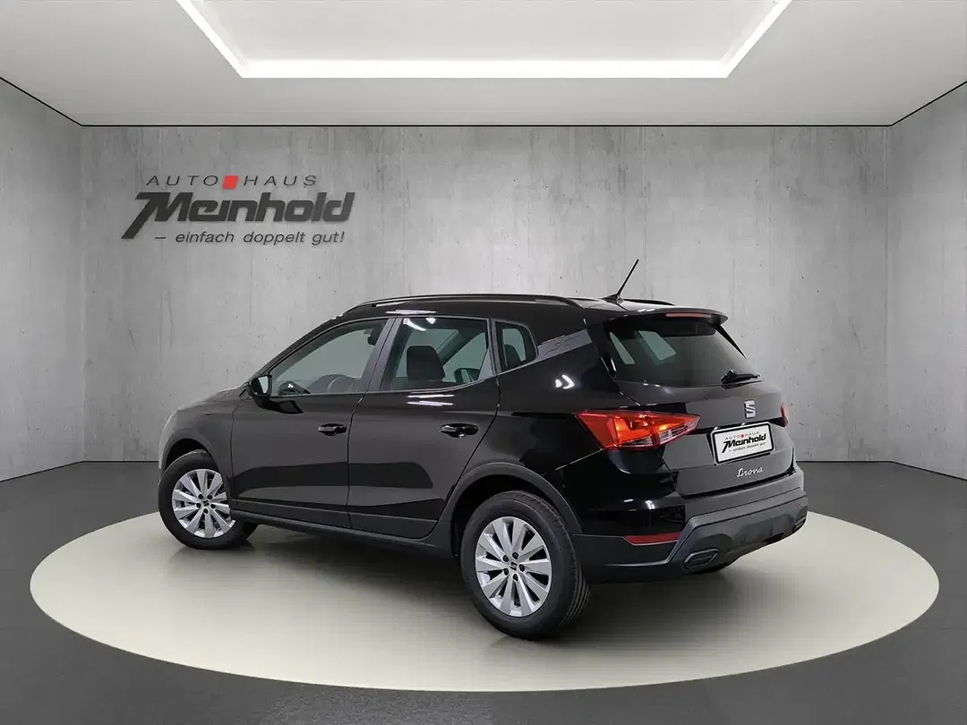 SEAT Arona - Thumbnail 5