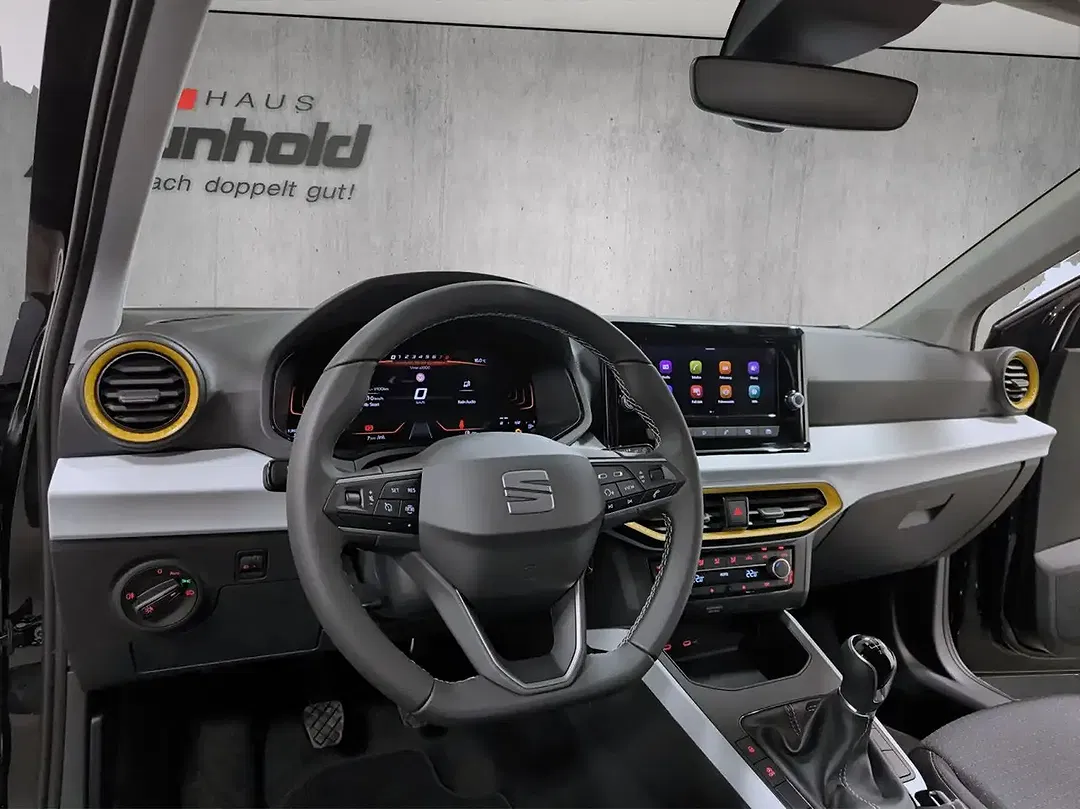 SEAT Arona - Thumbnail 8