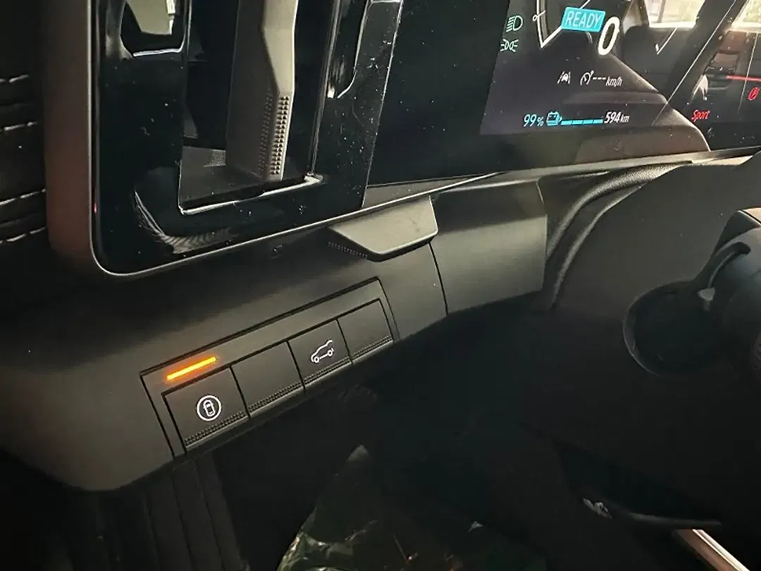 Mitsubishi Eclipse Cross - Thumbnail 10