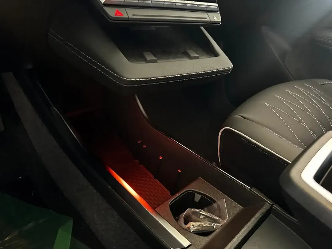 Mitsubishi Eclipse Cross - Thumbnail 14