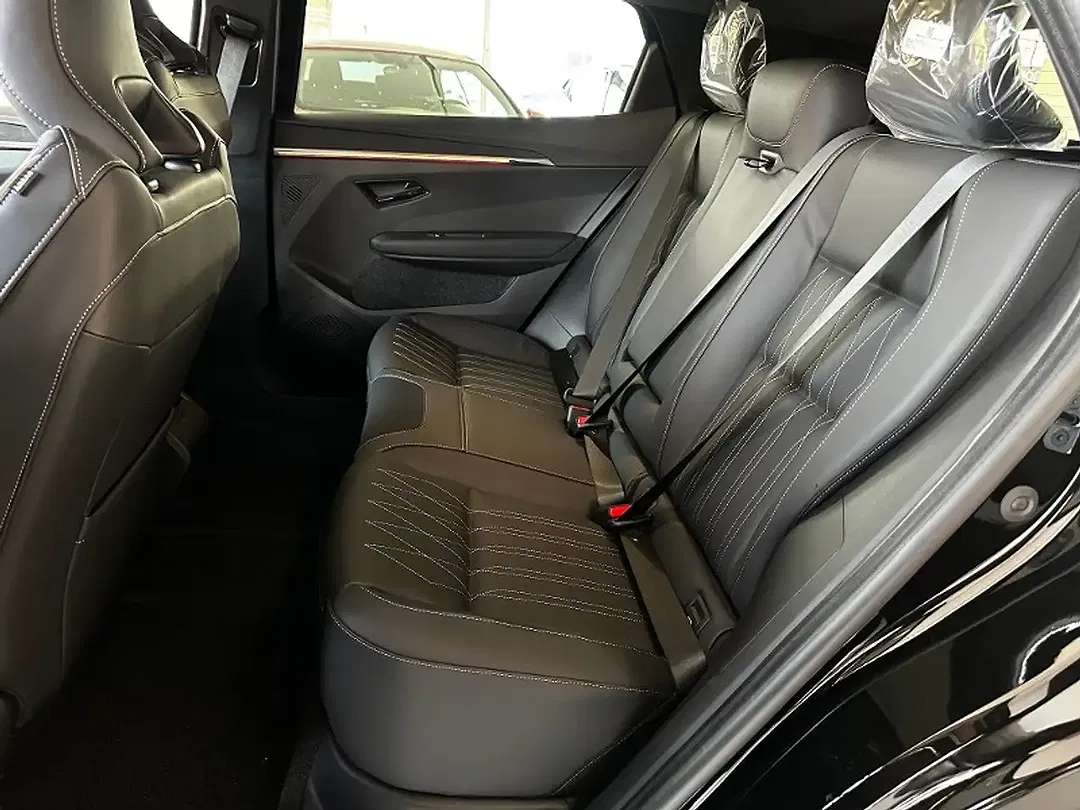 Mitsubishi Eclipse Cross - Thumbnail 15