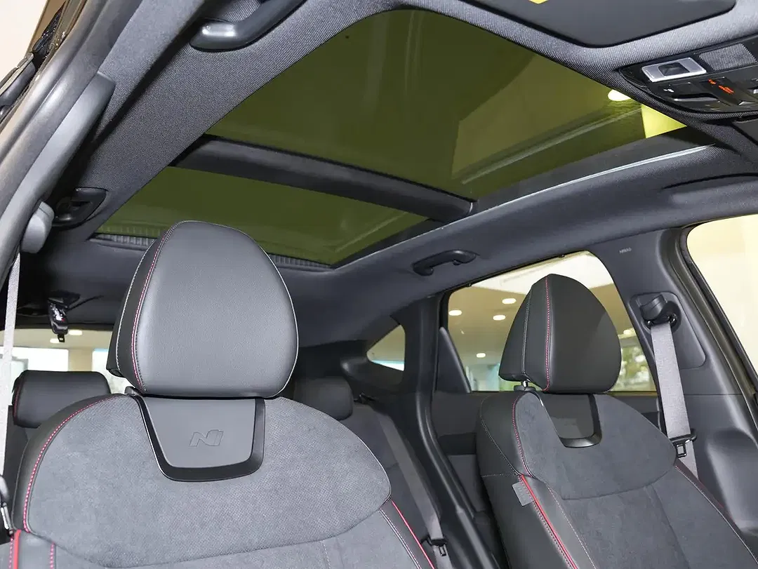 Hyundai TUCSON - Thumbnail 3