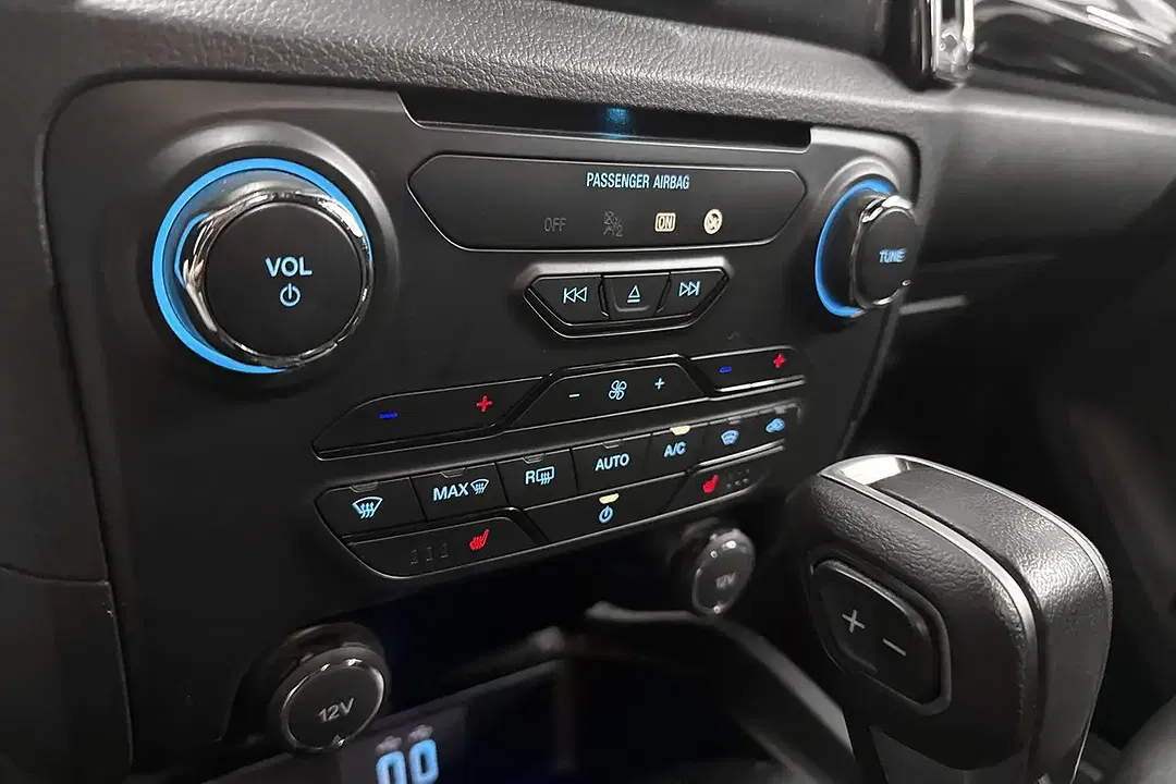 Ford Ranger - Thumbnail 17
