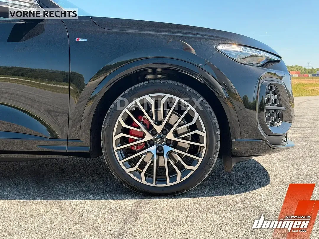 Audi Q5 - Thumbnail 9