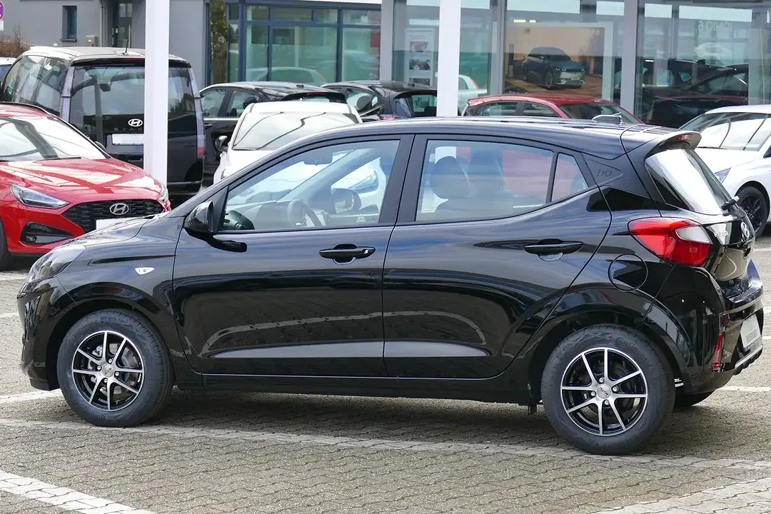 Hyundai i10 - Thumbnail 4