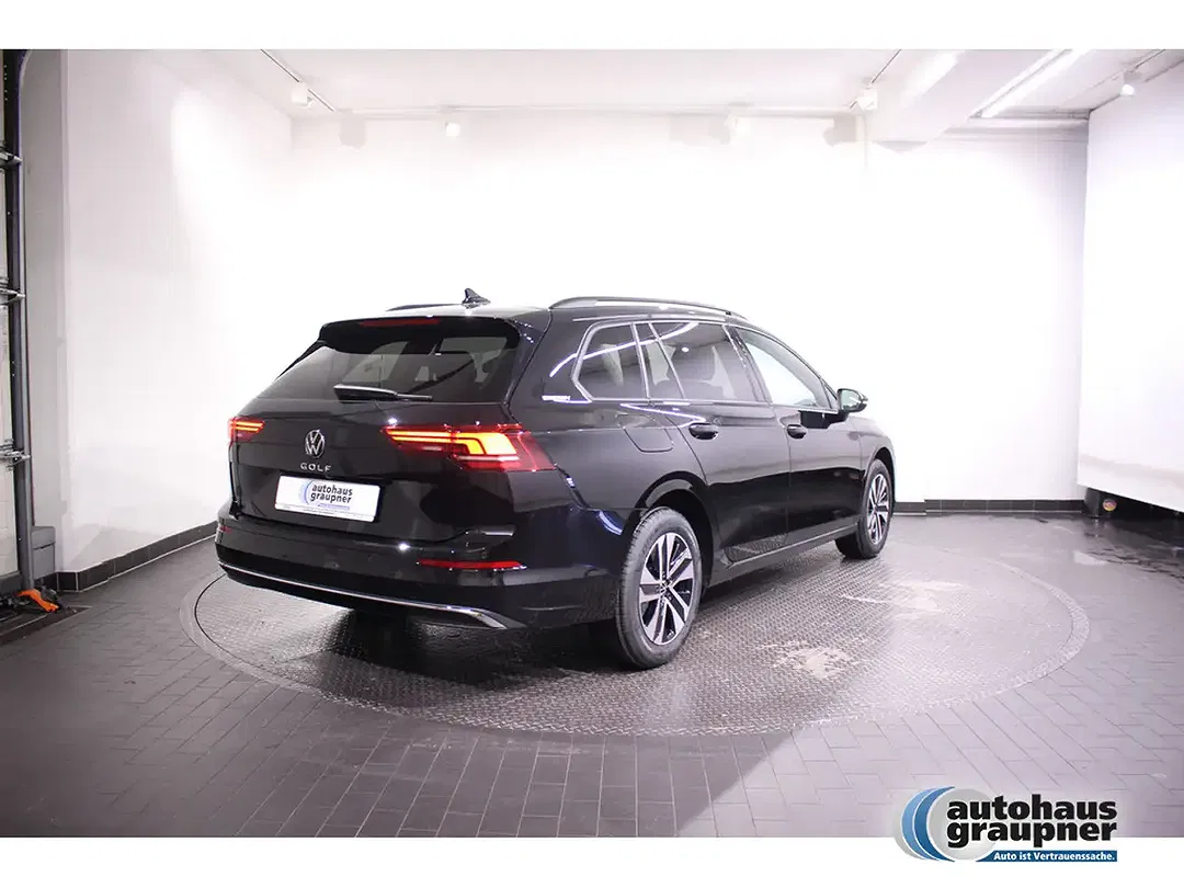 Volkswagen Golf Variant - Thumbnail 4