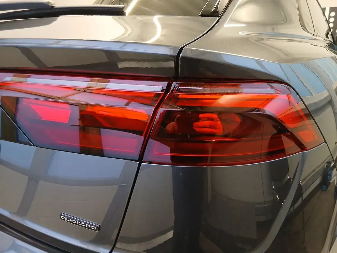 Audi Q8 - Thumbnail 9