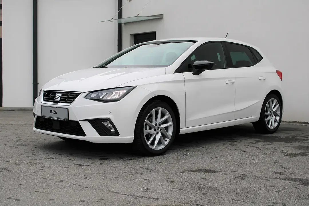 SEAT Ibiza - Thumbnail 2