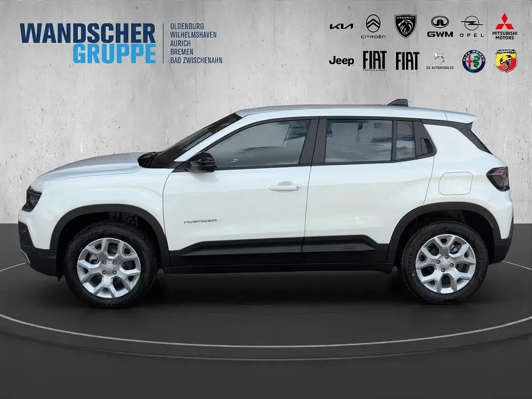 Jeep Avenger - Thumbnail 3