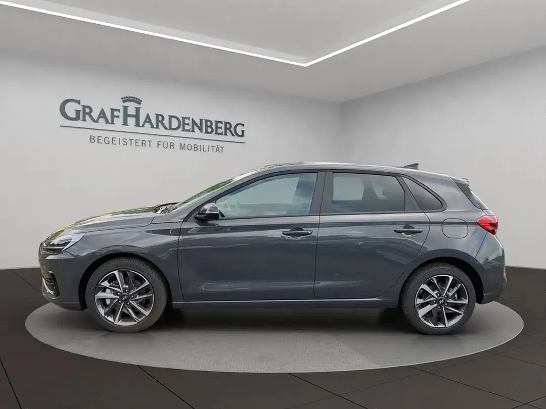 Hyundai i30 - Thumbnail 2