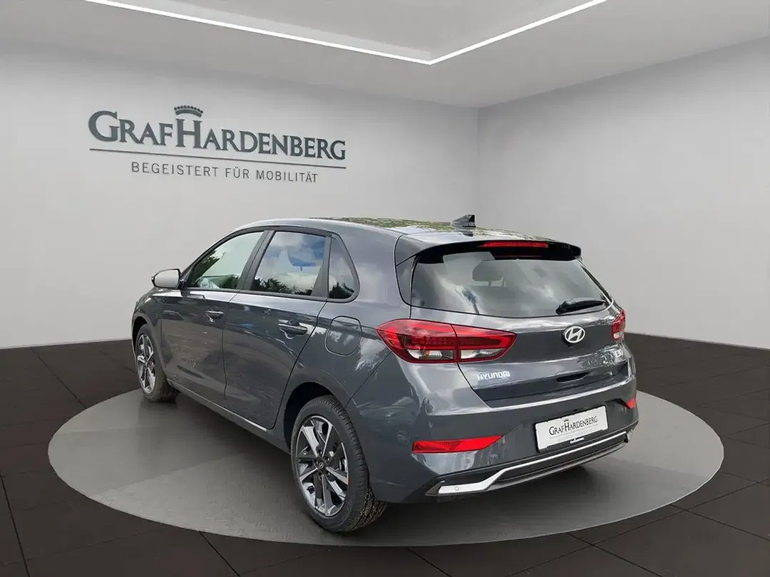 Hyundai i30 - Thumbnail 4
