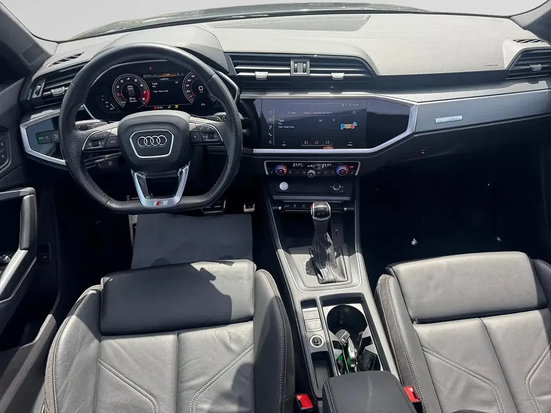 Audi Q3 - Thumbnail 10