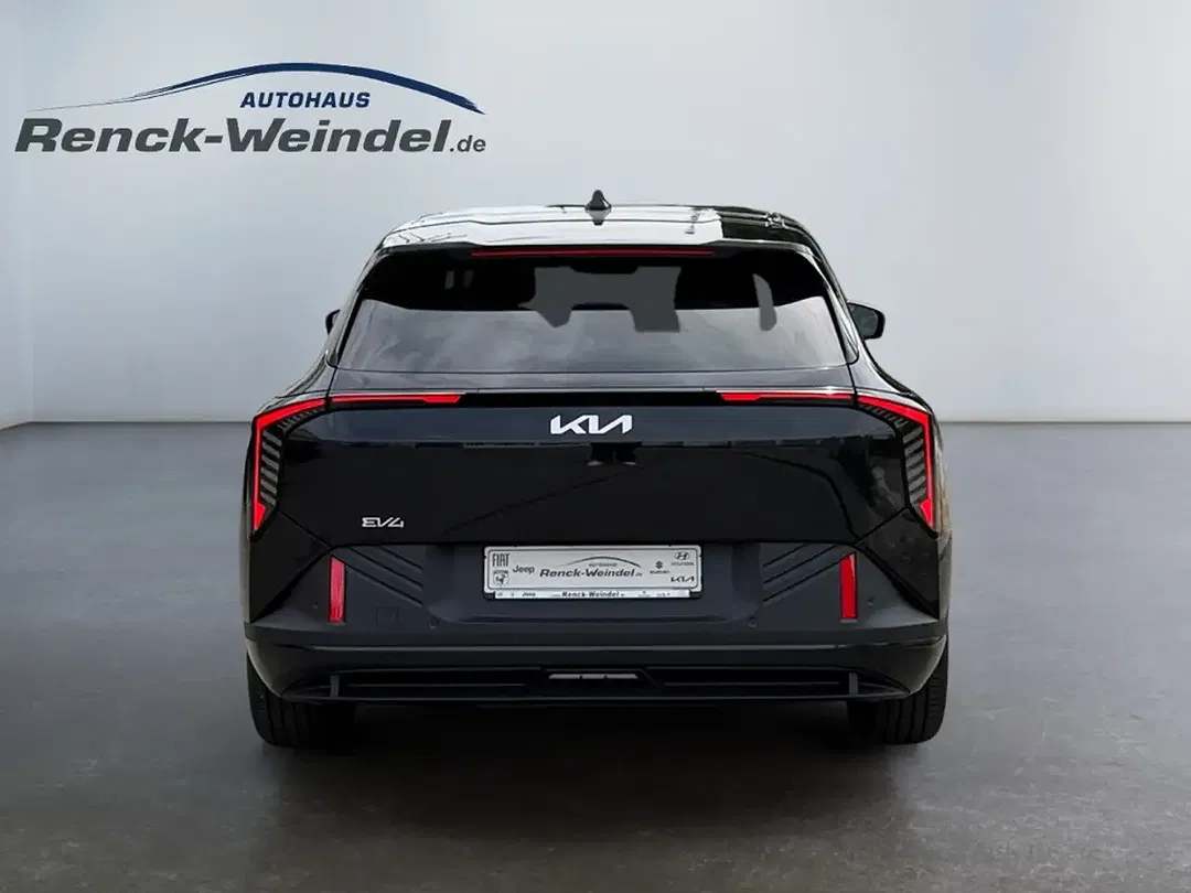 Kia EV4 - Thumbnail 4