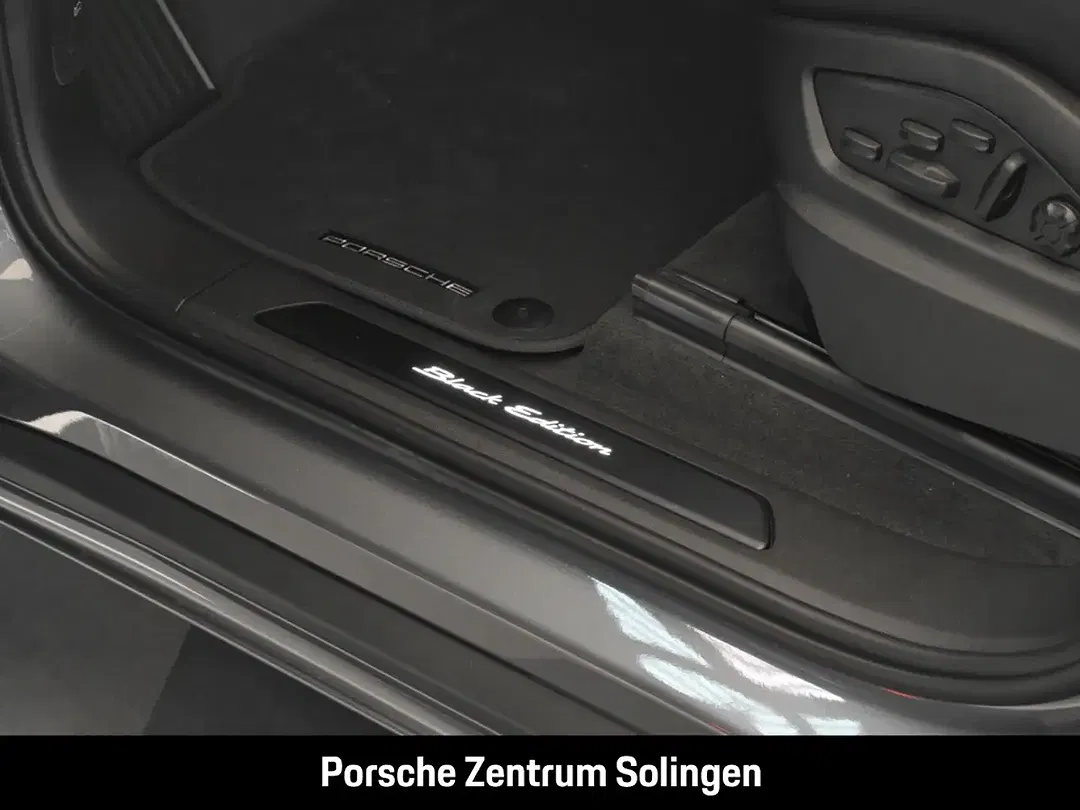 Porsche Cayenne - Thumbnail 14