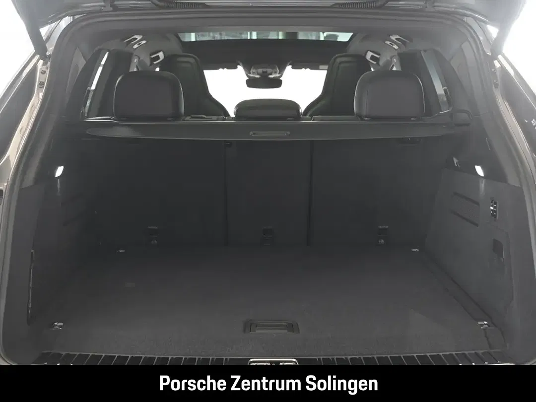 Porsche Cayenne - Thumbnail 9