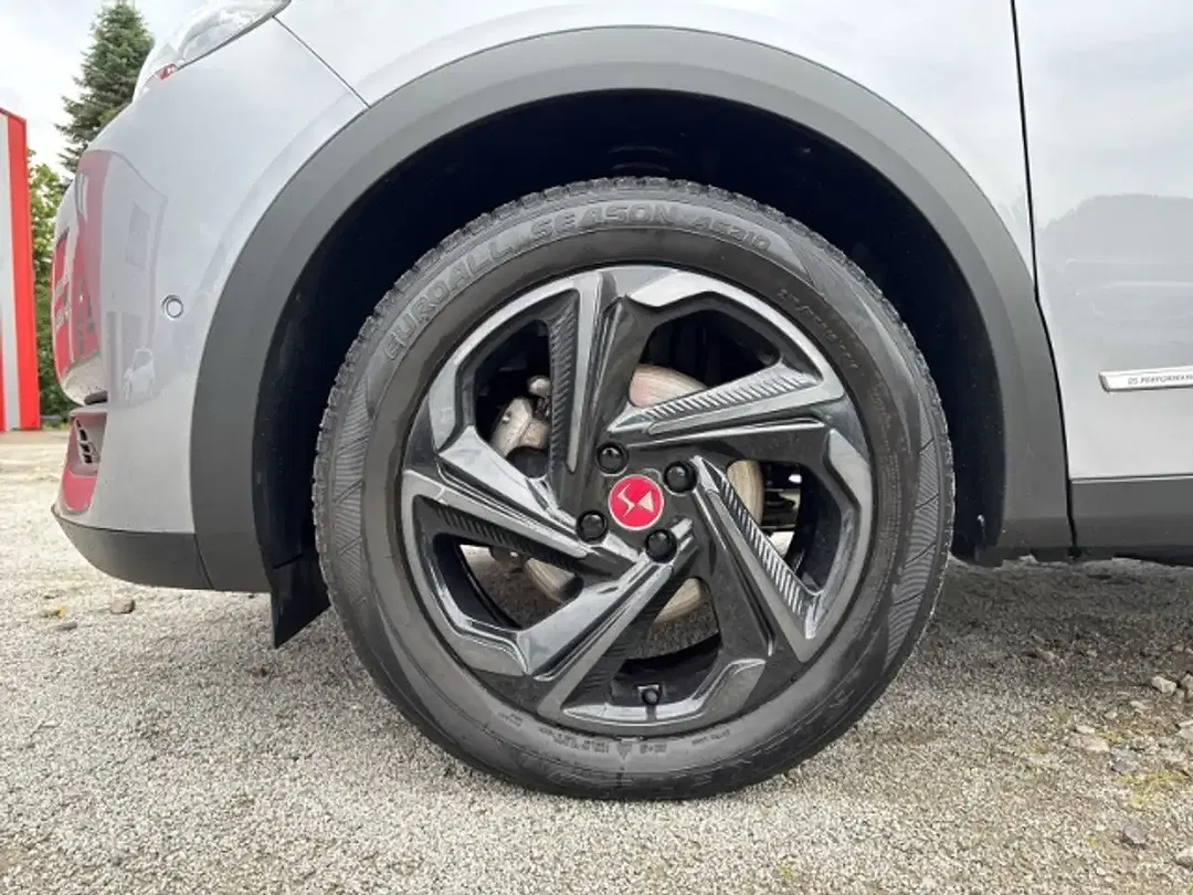 DS Automobiles DS 3 Crossback - Thumbnail 7