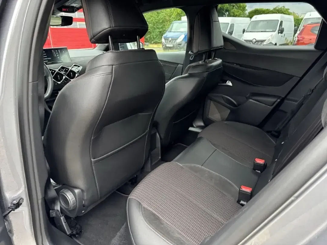 DS Automobiles DS 3 Crossback - Thumbnail 9