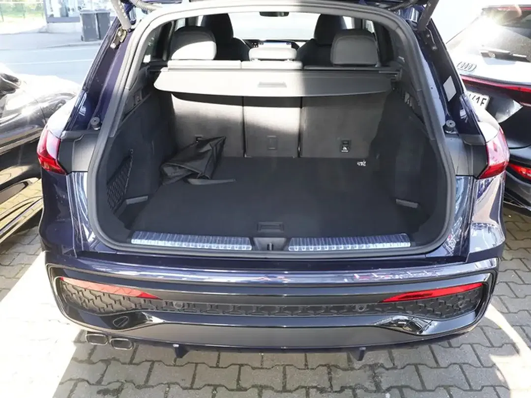 Audi Q5 - Thumbnail 11