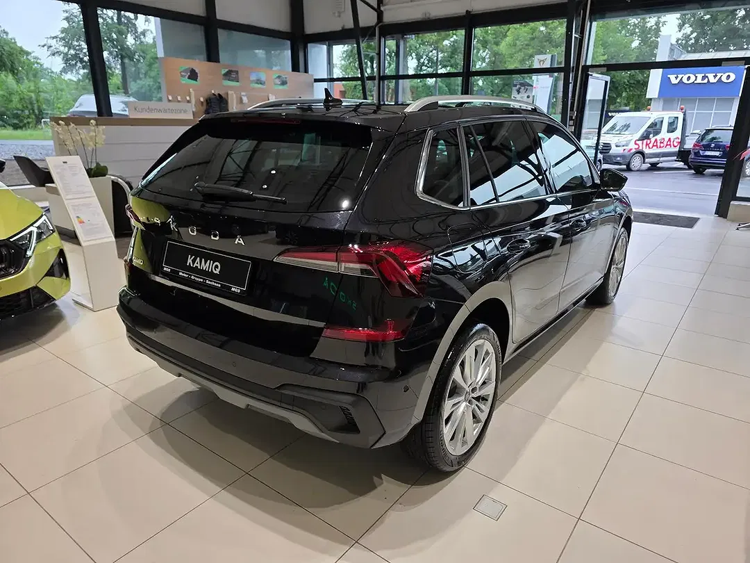 Skoda Kamiq - Thumbnail 4