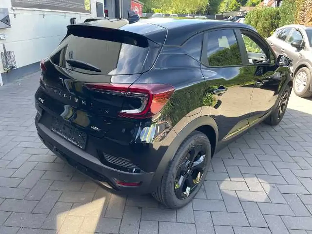Mitsubishi ASX - Thumbnail 3