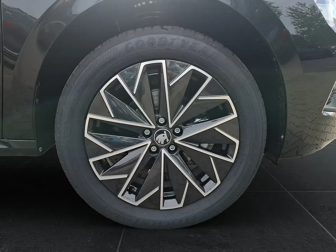 Skoda Kamiq - Thumbnail 5