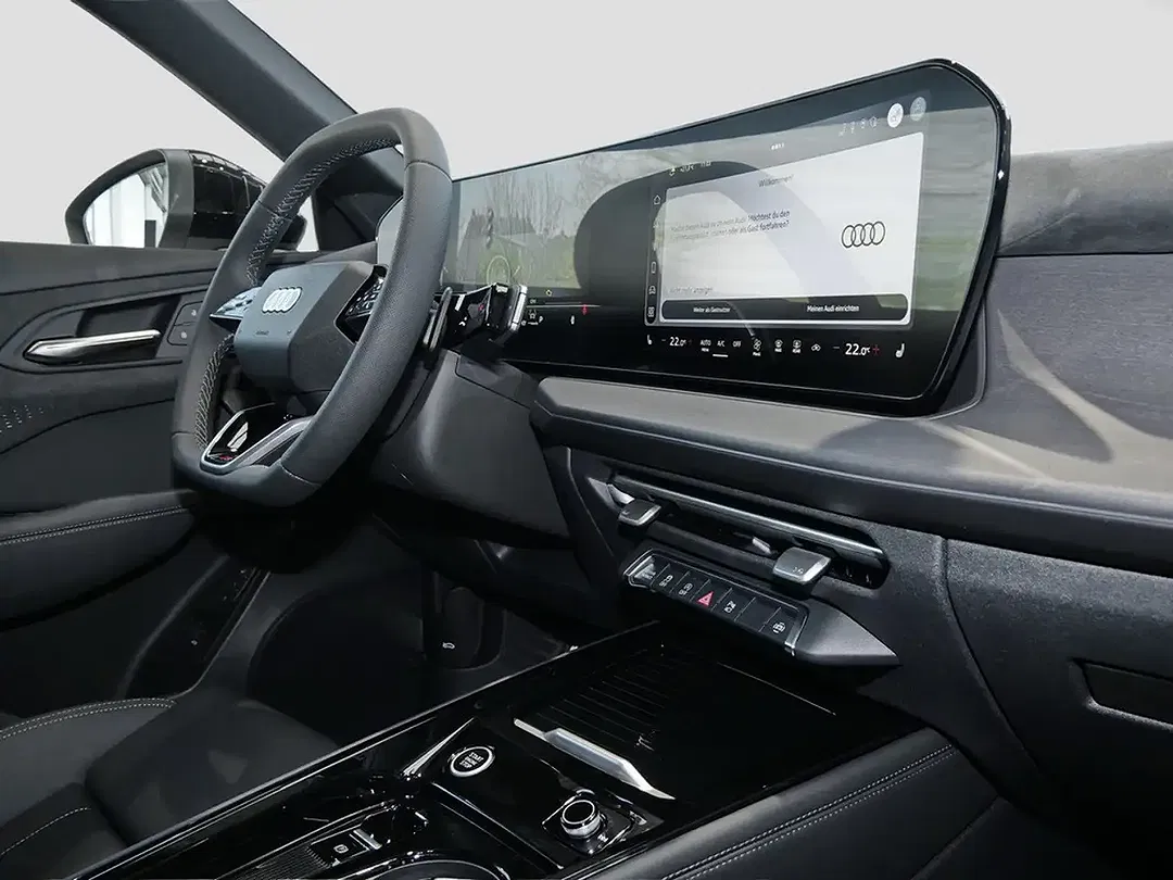Audi Q3 - Thumbnail 9