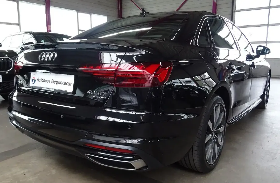 Audi A4 - Thumbnail 4