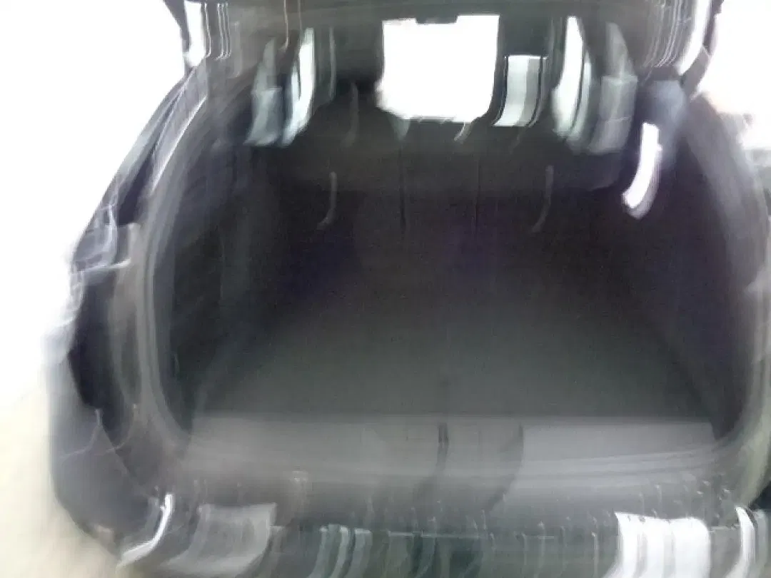 Peugeot 308 - Thumbnail 7