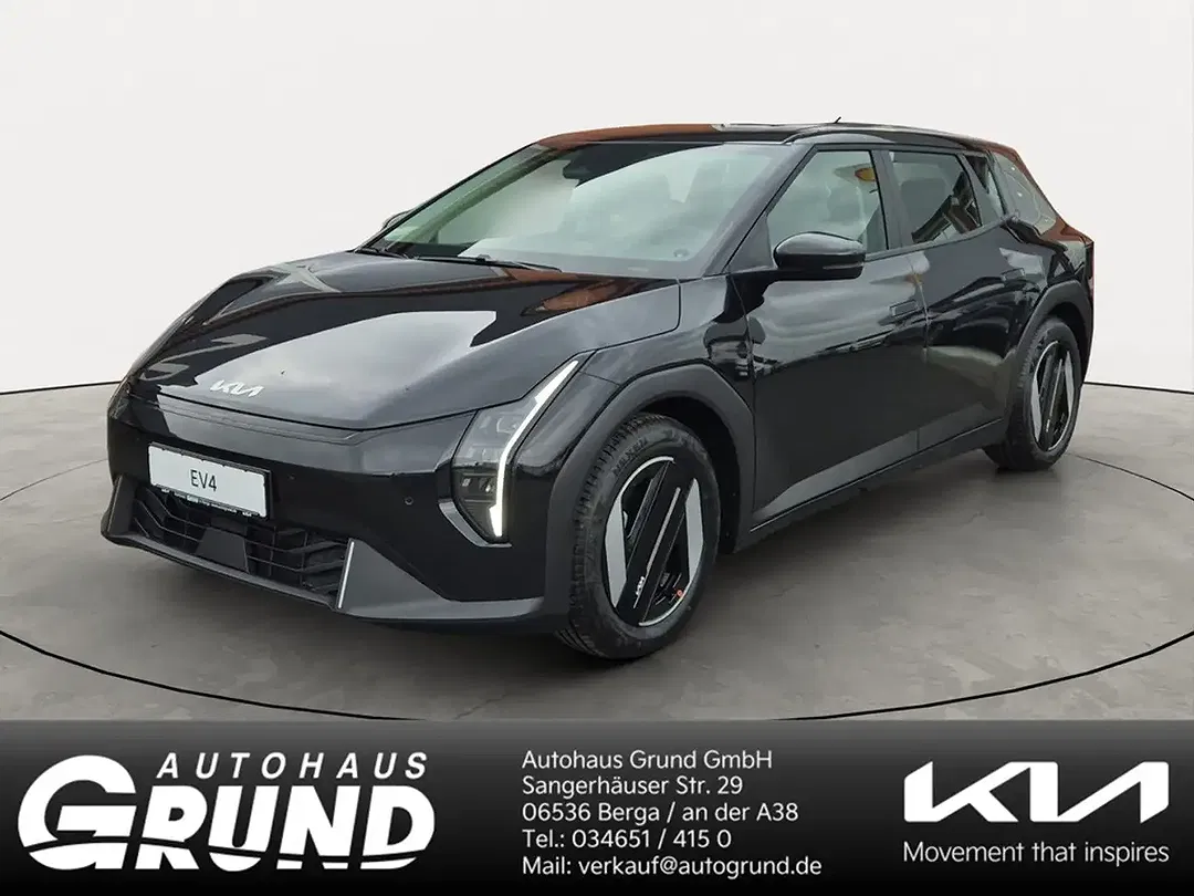 Kia EV4 - Thumbnail 1
