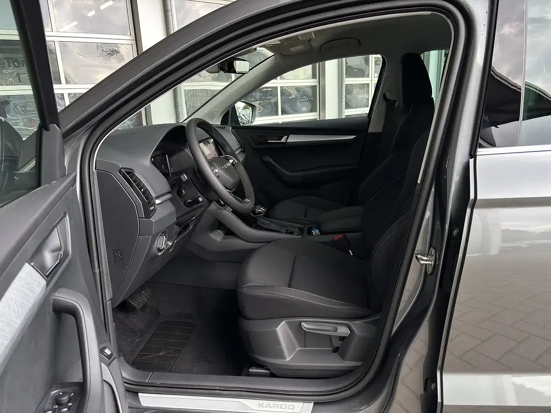 Skoda Karoq - Thumbnail 8