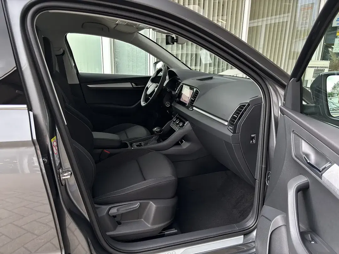 Skoda Karoq - Thumbnail 9