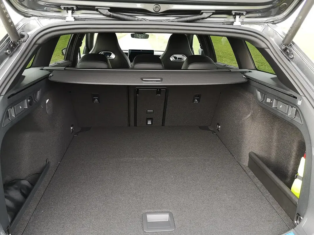 Volkswagen Passat Variant - Thumbnail 11