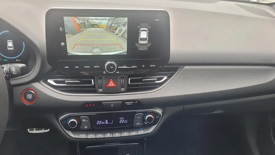 Hyundai i30 - Thumbnail 13