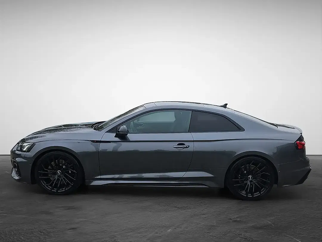 Audi RS5 - Thumbnail 3