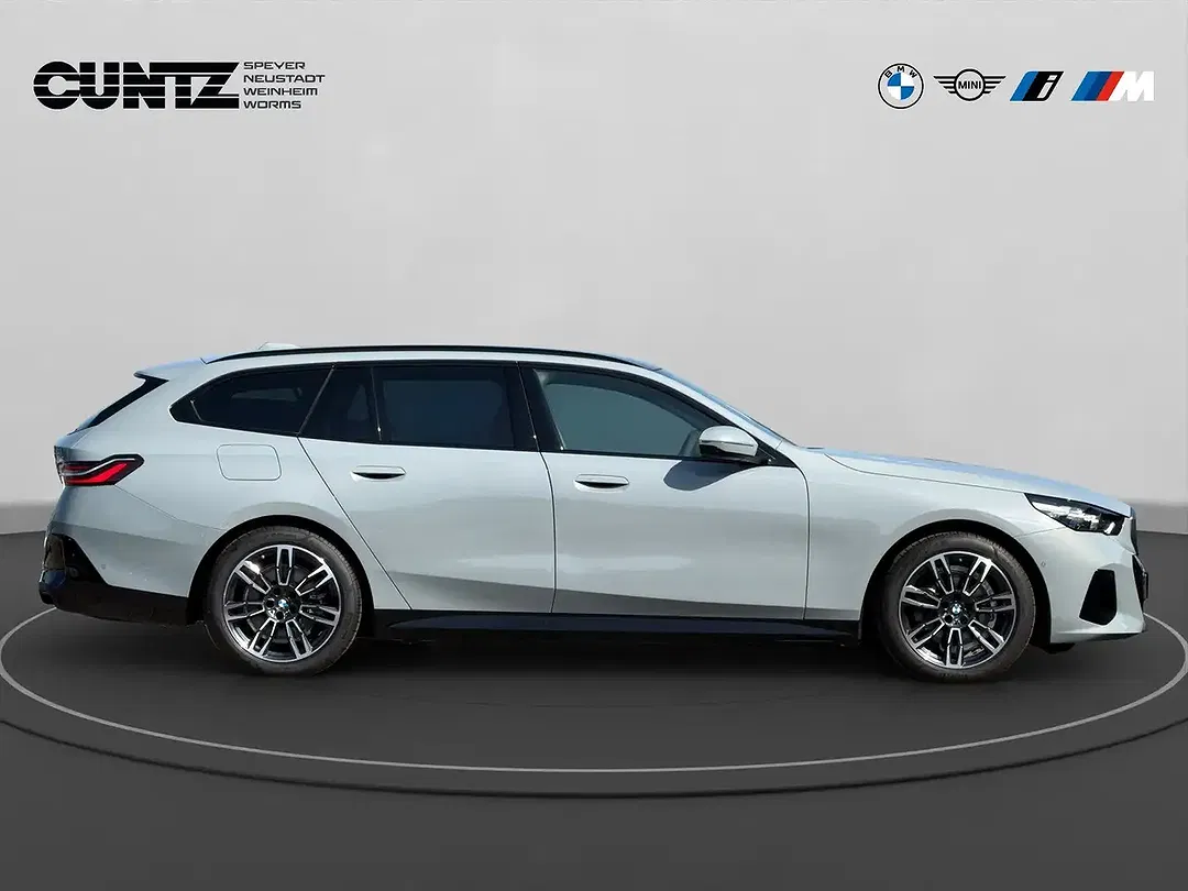 BMW 520 - Thumbnail 4