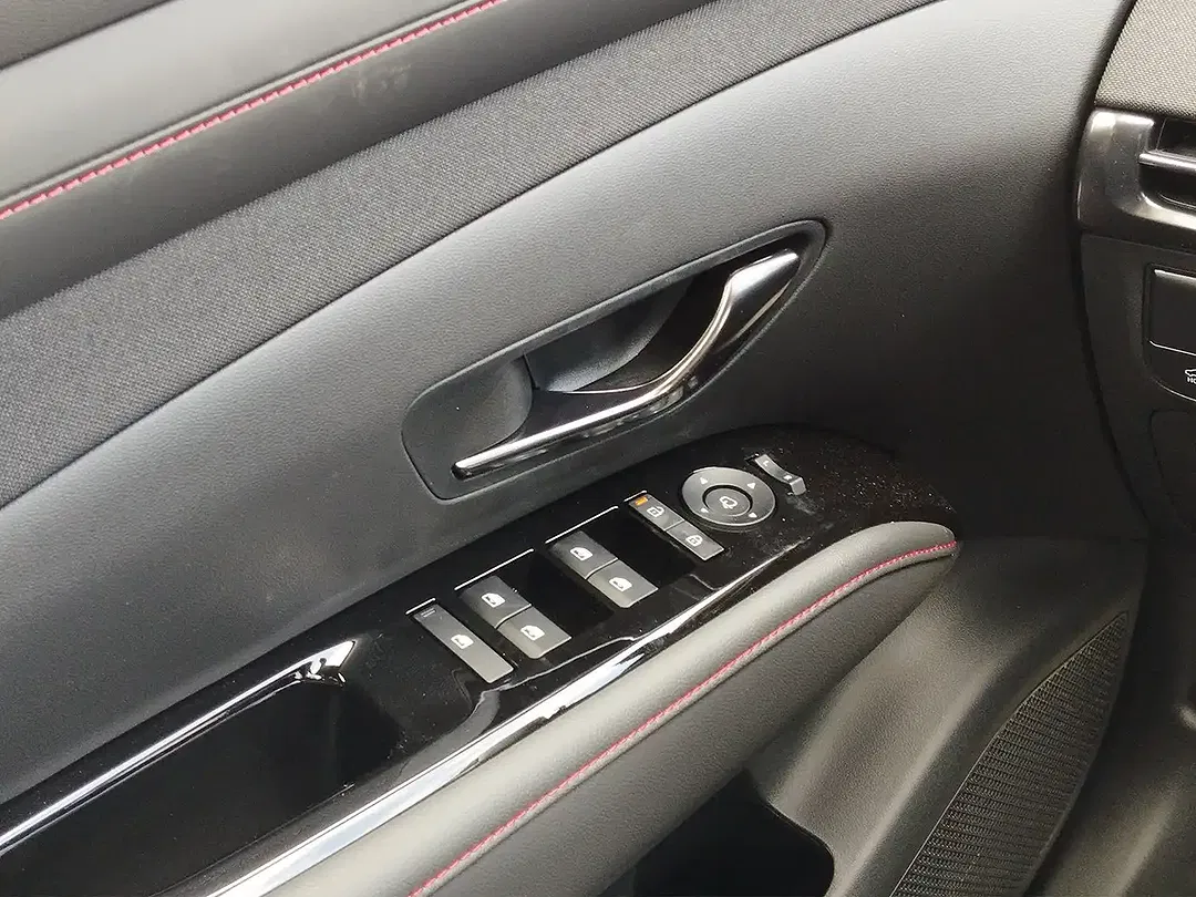 Hyundai TUCSON - Thumbnail 12