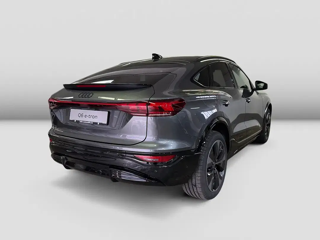 Audi Q6 e-tron - Thumbnail 3