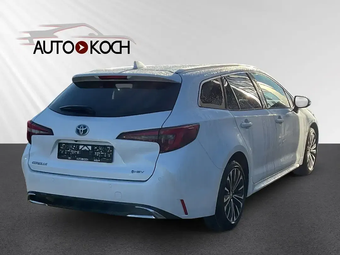 Toyota Corolla - Thumbnail 5
