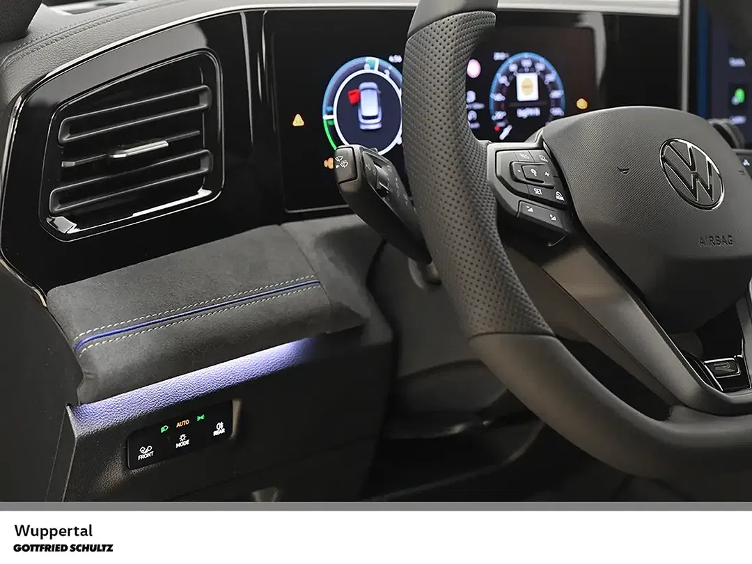 Volkswagen Tiguan - Thumbnail 11
